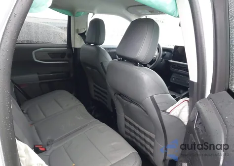 2025 Ford Bronco Sport Badlands z USA, uszkodzony, nr VIN 3FMCR9DA9SRE80564